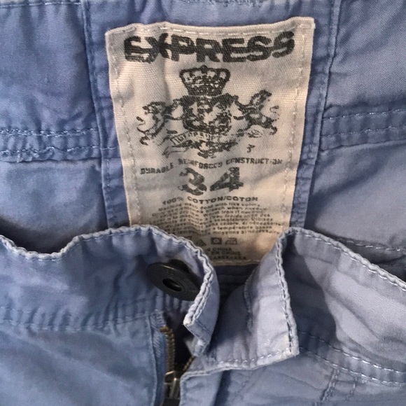 Express shorts - Picture 2 of 3